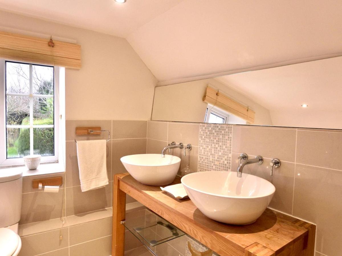 Pass The Keys Scampton Cottage Lincoln Exterior foto